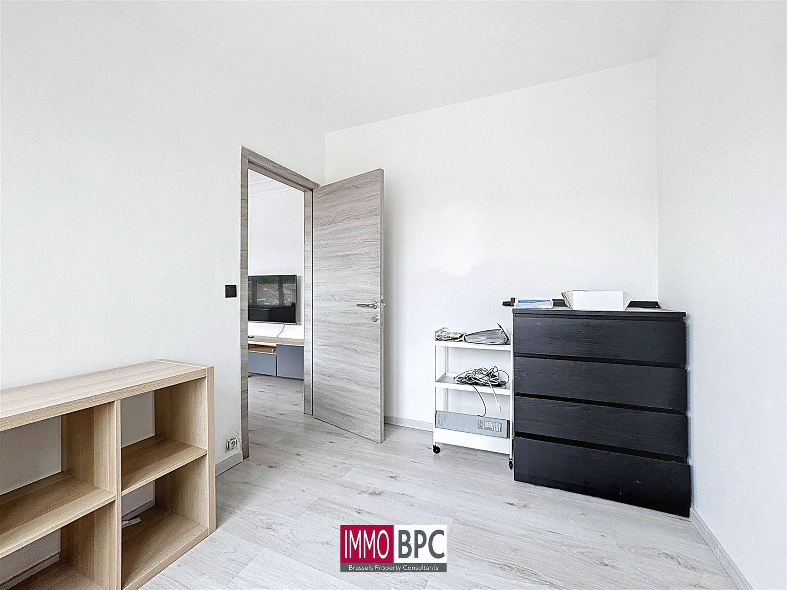 instapklaar appartement met 2 slaapkamers in rustige straat foto 13