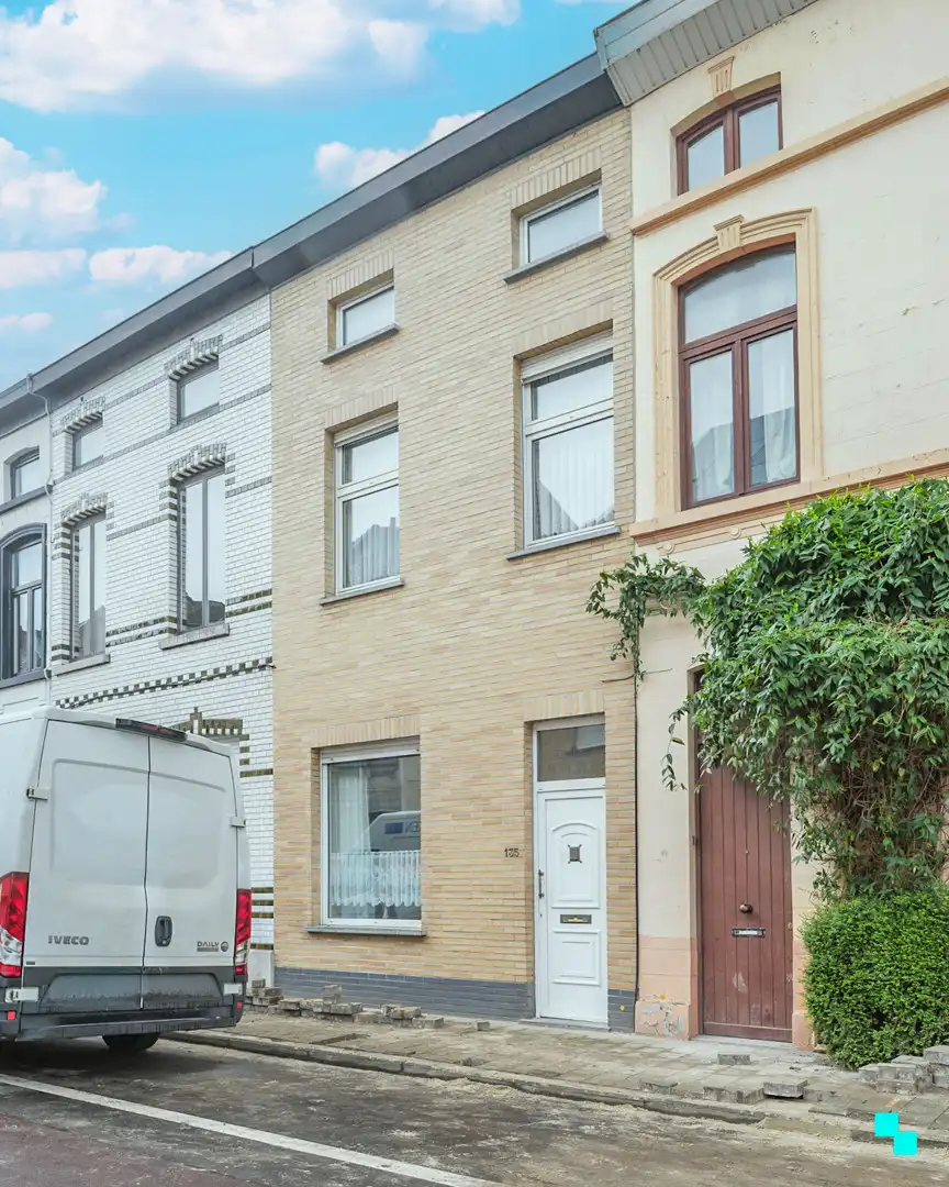 Te renoveren woning met gezellige tuin foto 22