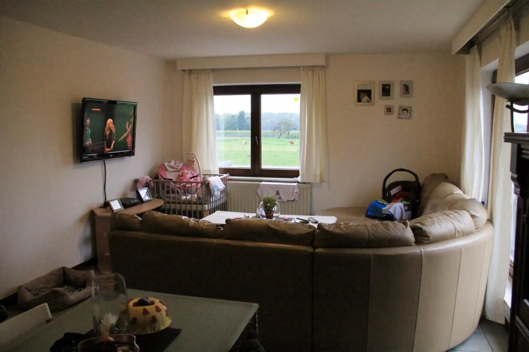 OPBRENGSTPAND (5 APPARTEMENTEN + 1 STUDIO + 4 CARPORTS) foto 6