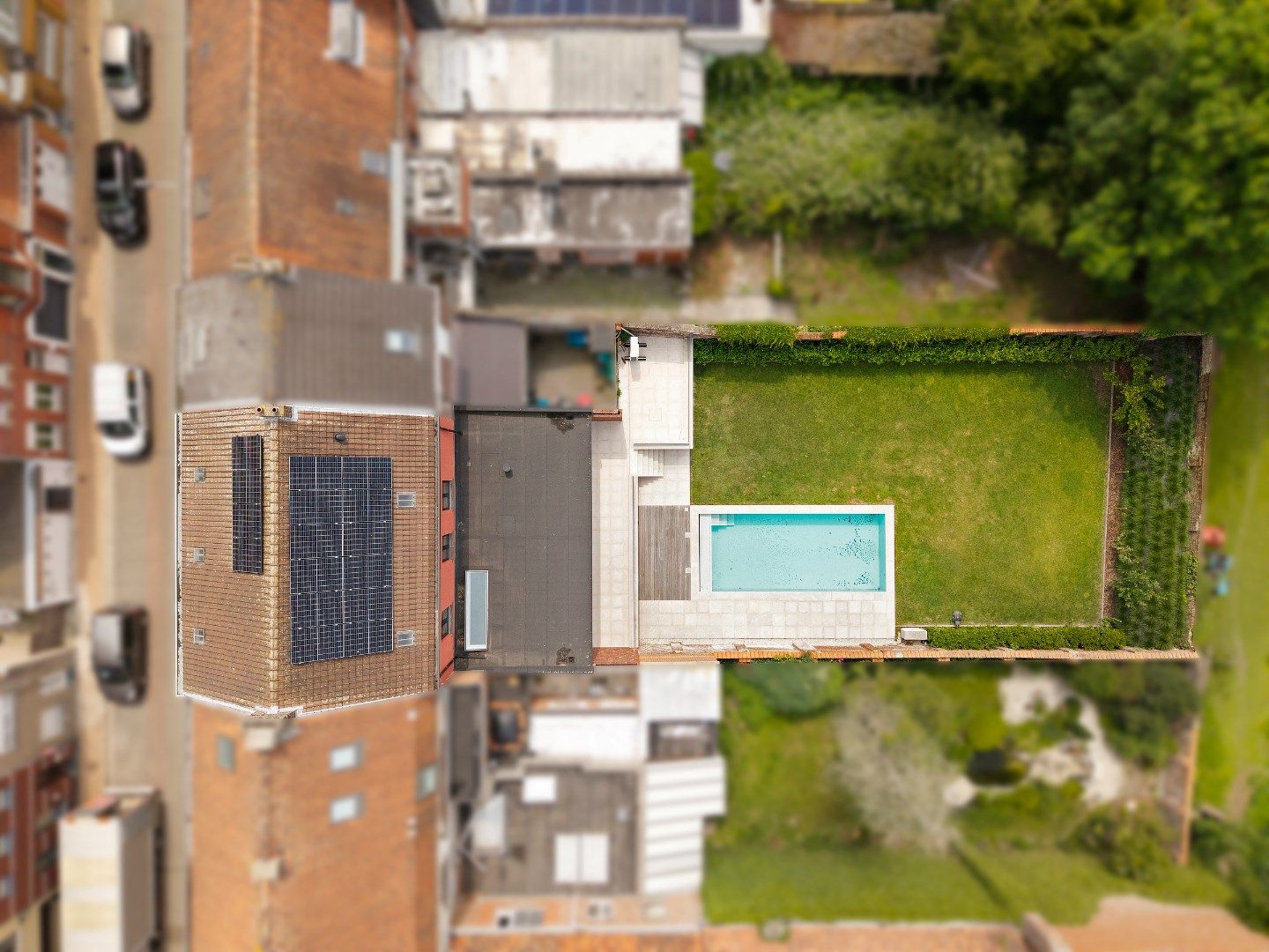 ENERGETISCHE HOOGSTAANDE GERENOVEERDE WONING MET VERWAMRD ZWEMBAD foto 26