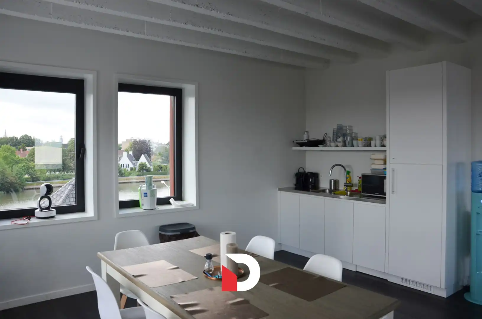 Instapklare (nieuwbouw)kantoorruimte (326m²) op zichtlocatie te Brugge foto 13