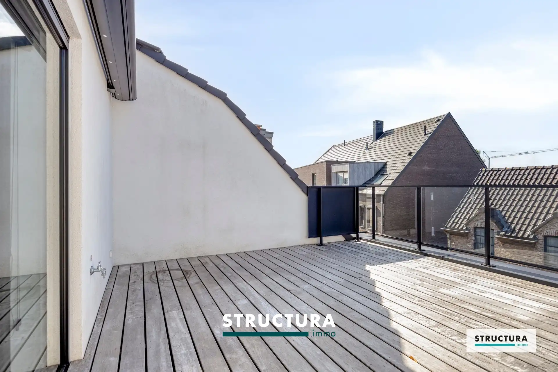 Luxueus appartement op de bovenste verdieping foto 19