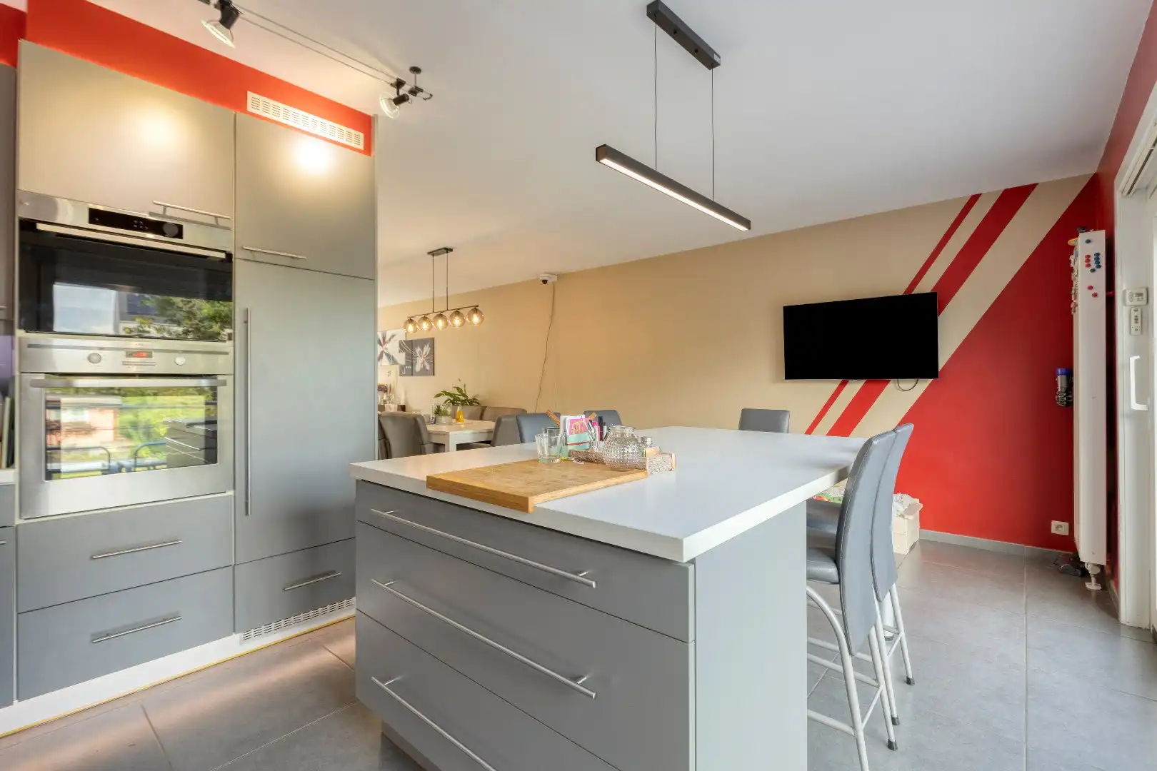 Instapklare woning (EPC:B) met 4 slpk, tuin en garage foto 7
