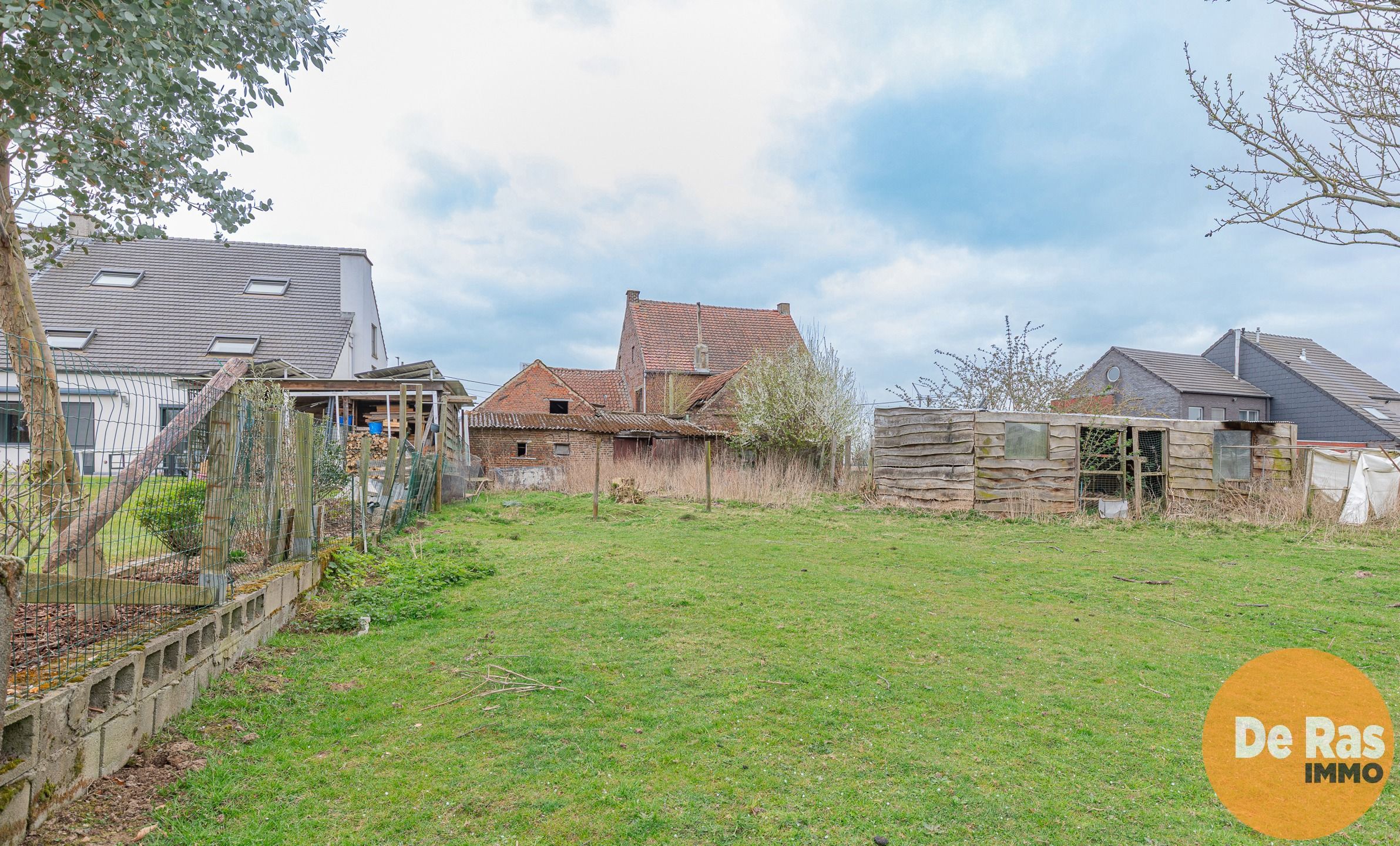 HAALTERT-  Renovatieproject met veel potentieel op 43a 84ca! foto 21