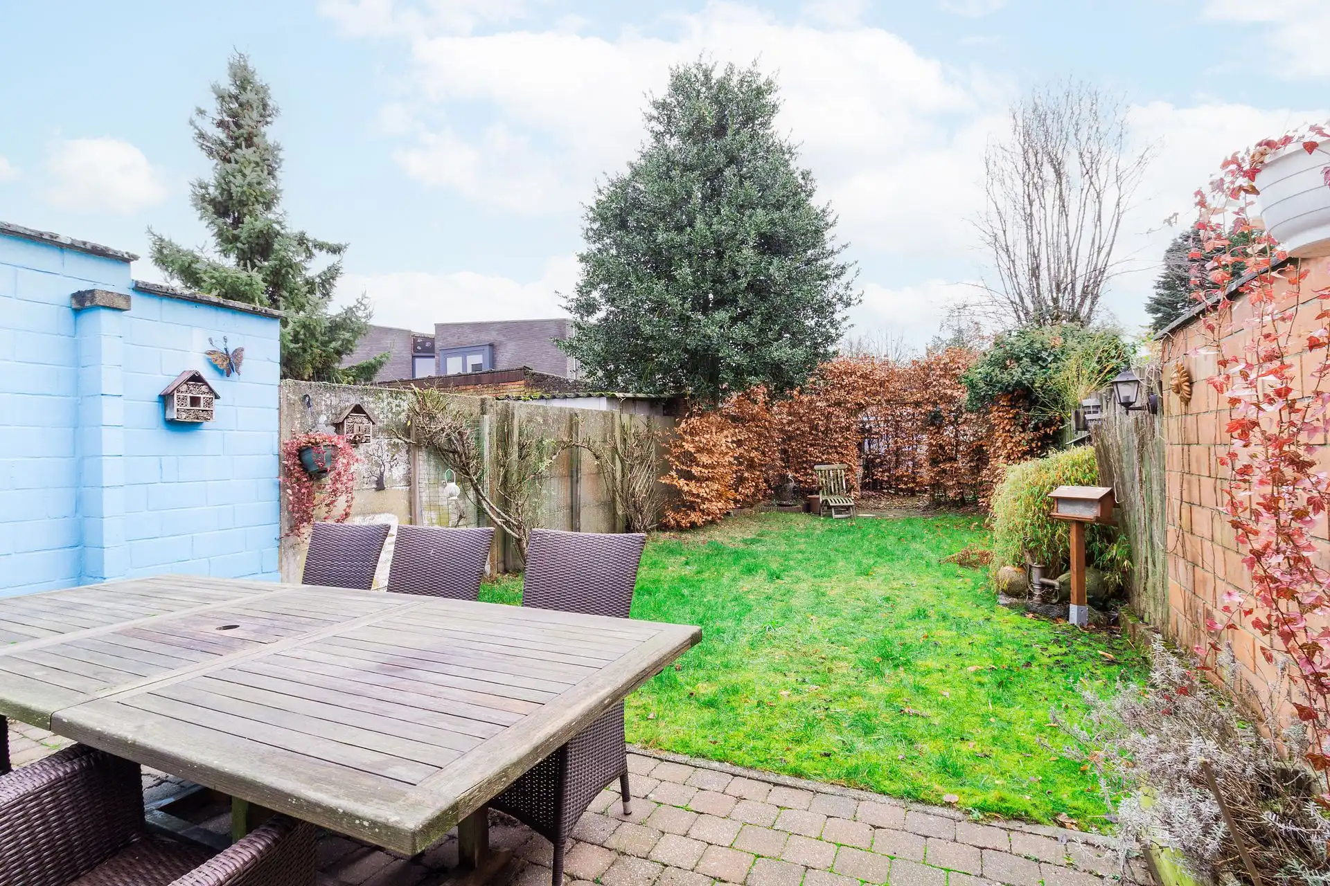 Gezellige woning met oprit en tuin op toplocatie in Schoten foto 10