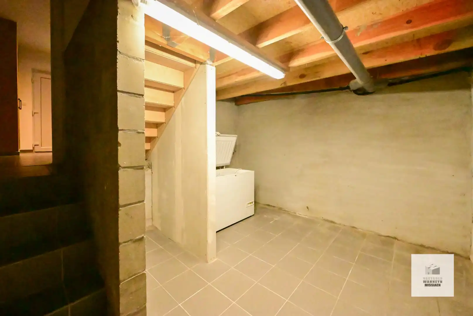 Instapklare woning met 3 slaapkamers en ruime berging/garage in centrum Wingene  foto 12