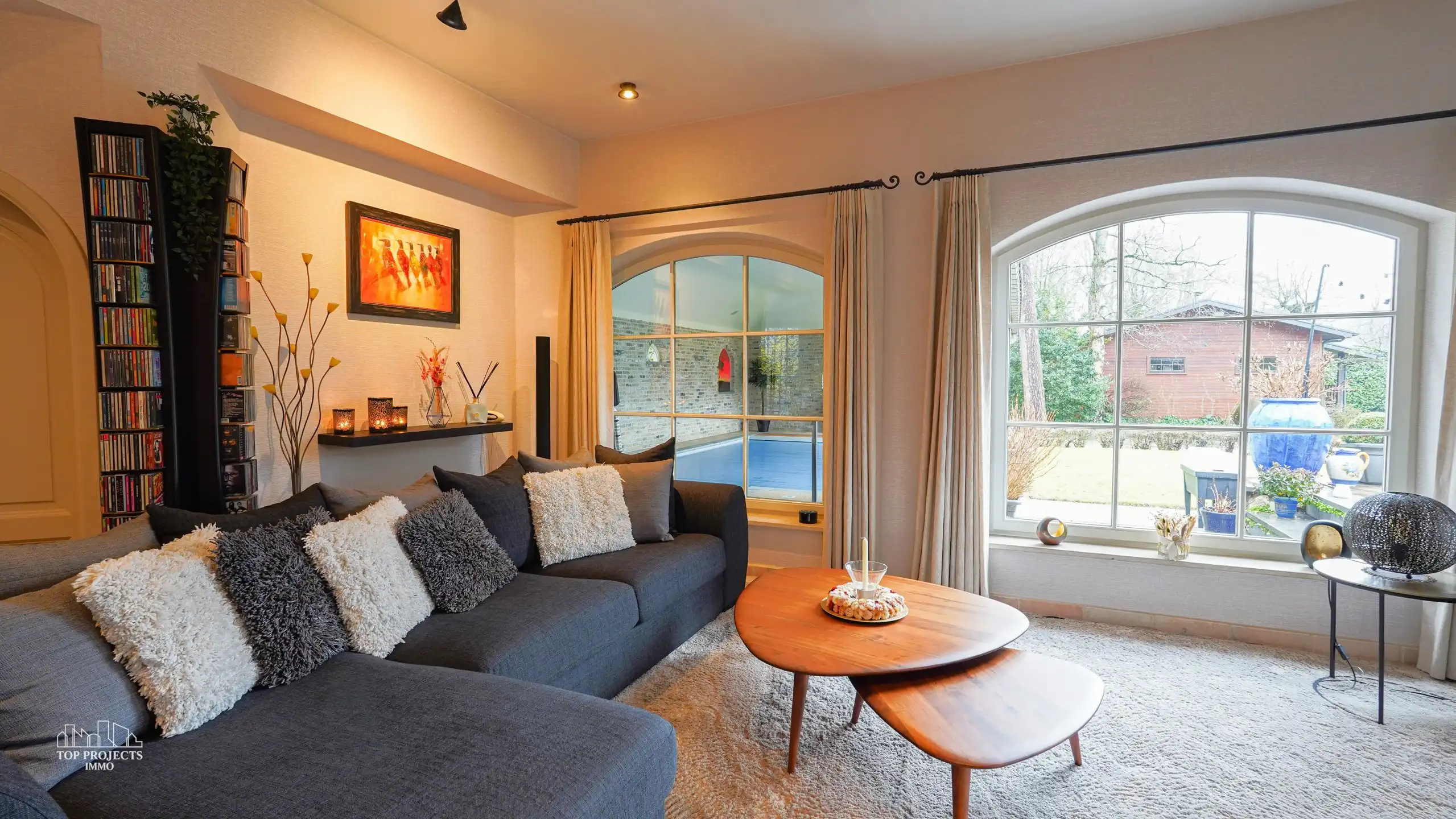 Statige villa met een tijdloos karakter en majestueuze uitstraling foto 12