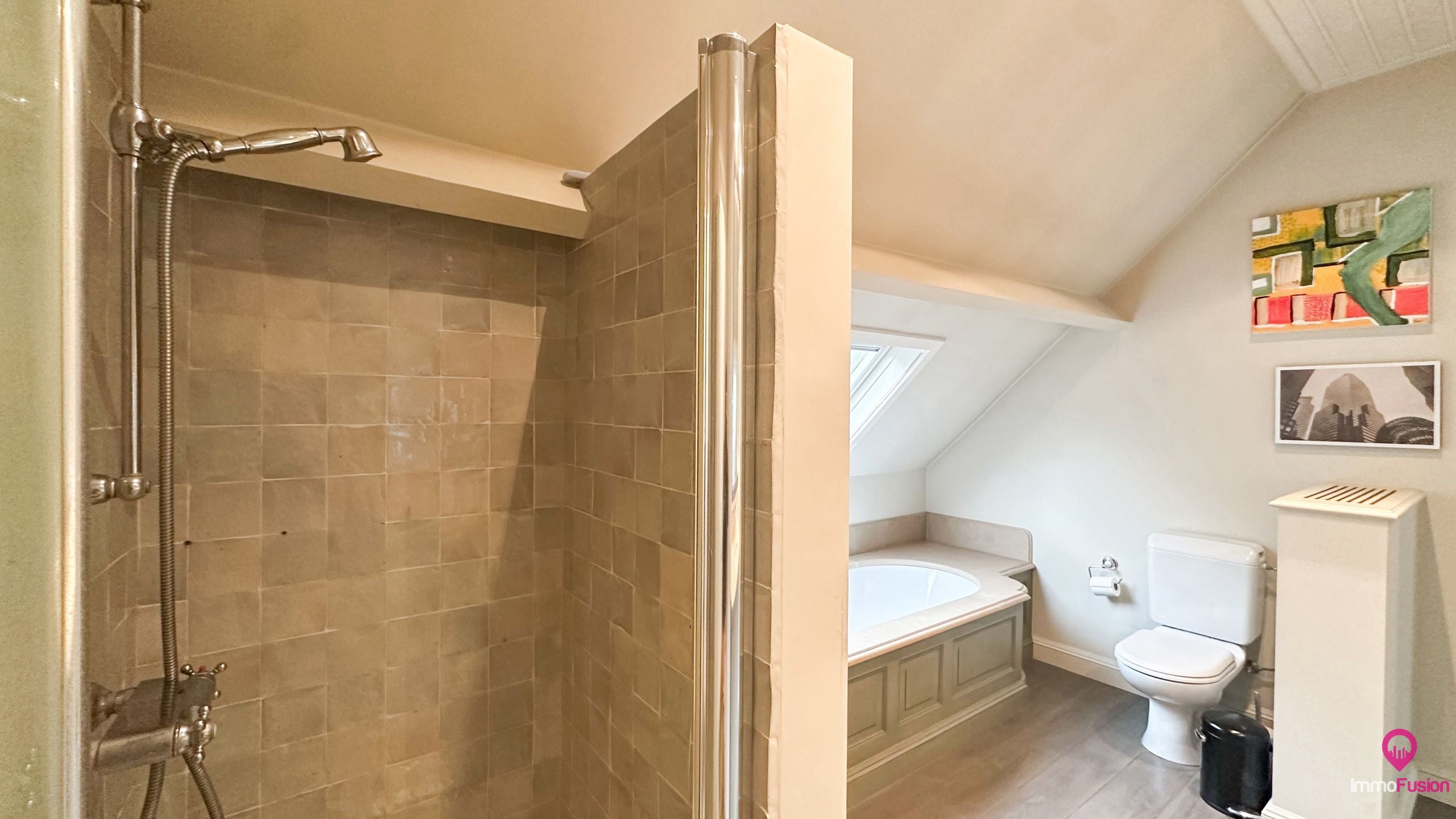 Uitzonderlijk gelegen villa met 5 slpks + zwembad op 1,97ha! foto 36