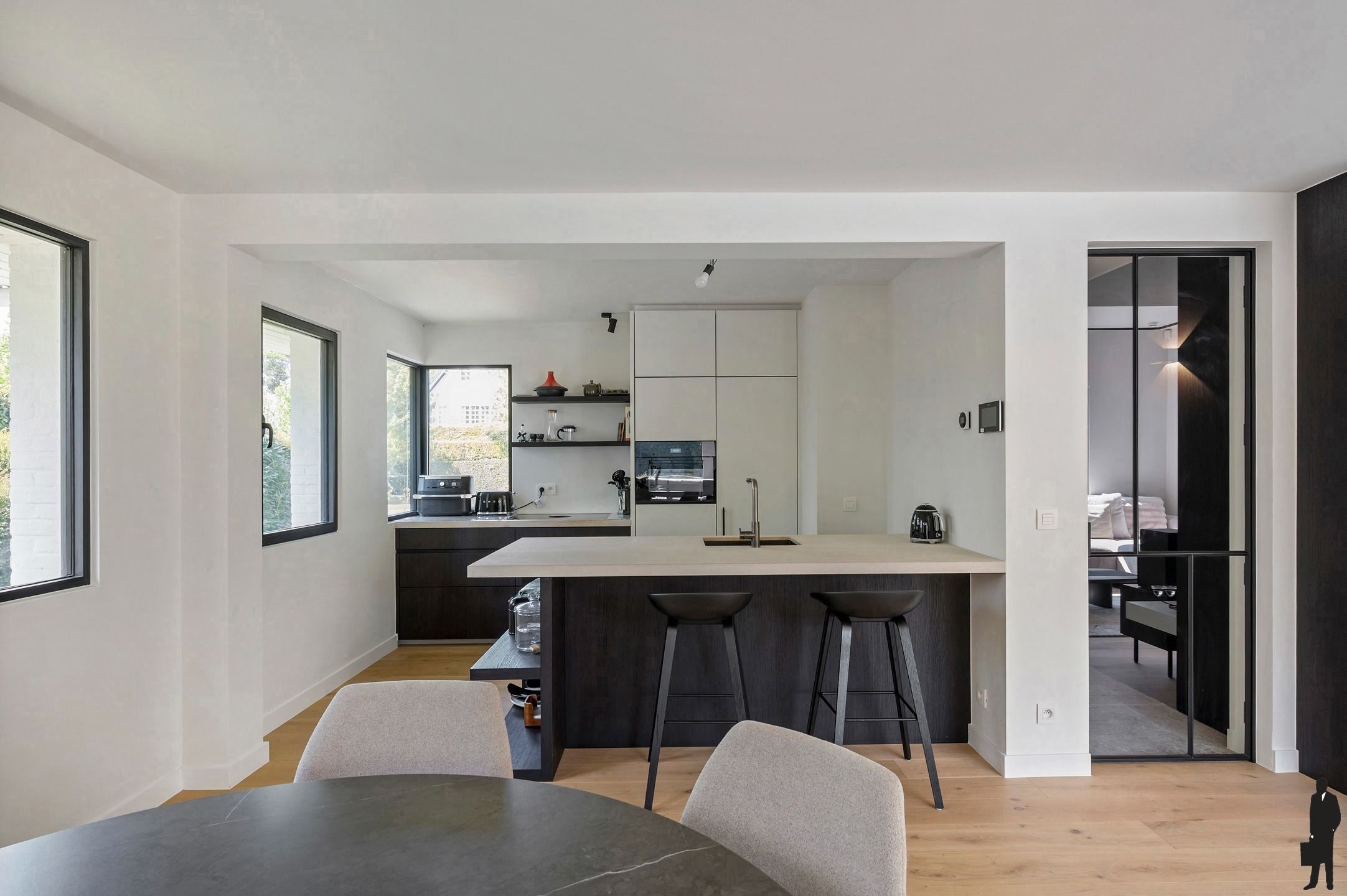 Instapklare architectenwoning, op toplocatie in Brasschaat! foto 7