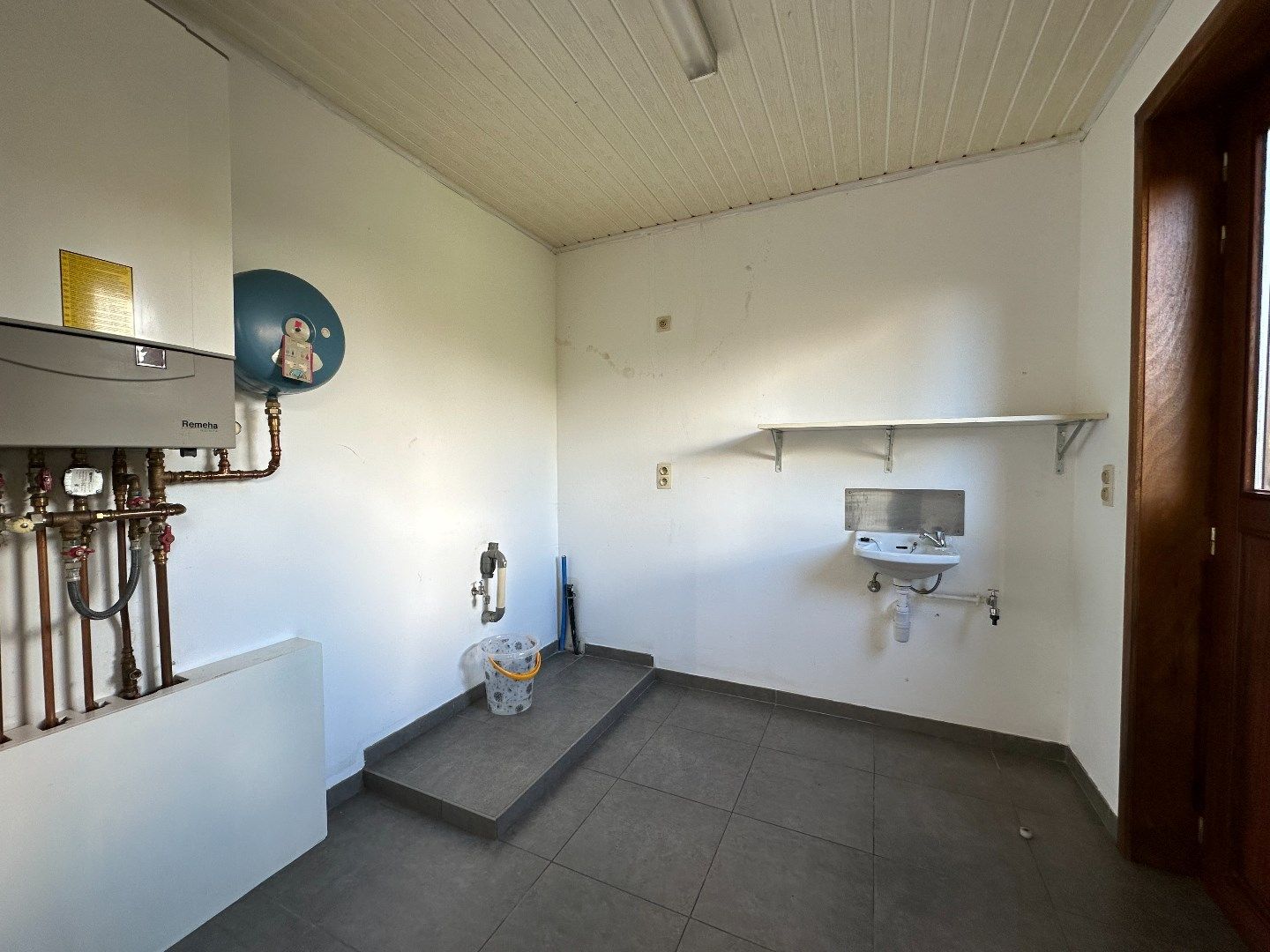 Verrassend ruime woning in het Centrum van vladslo foto 7