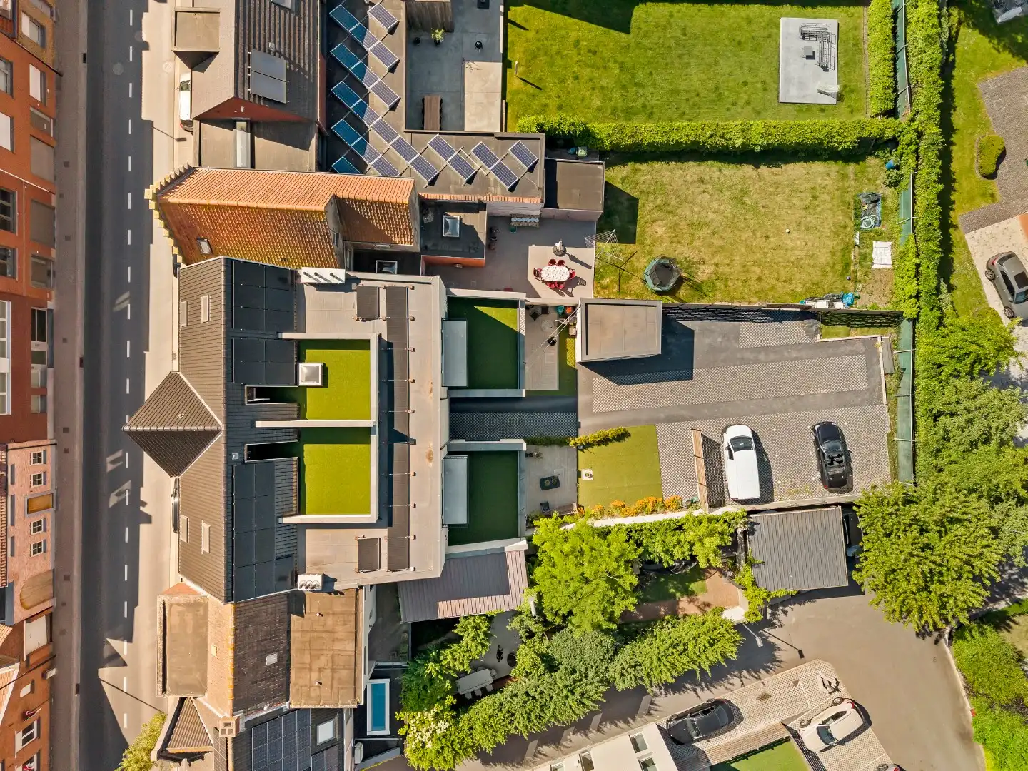 NIEUWBOUWAPPARTEMENT MET EPC A, 2 SLPKS EN ZONGERICHTE TERRAS foto 2