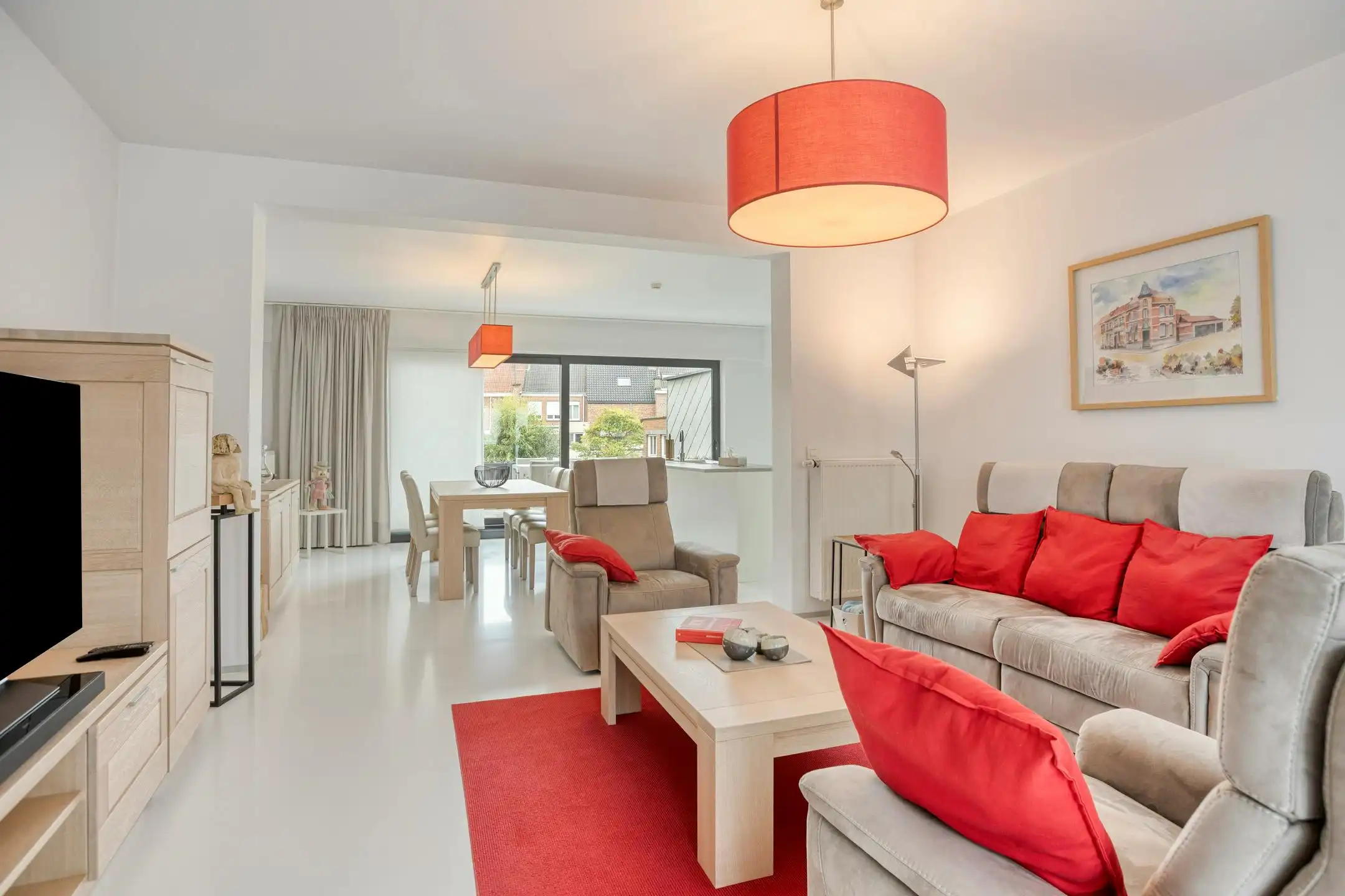 Verhuurde opbrengsteigendom met handelsruimte en duplex  foto 13