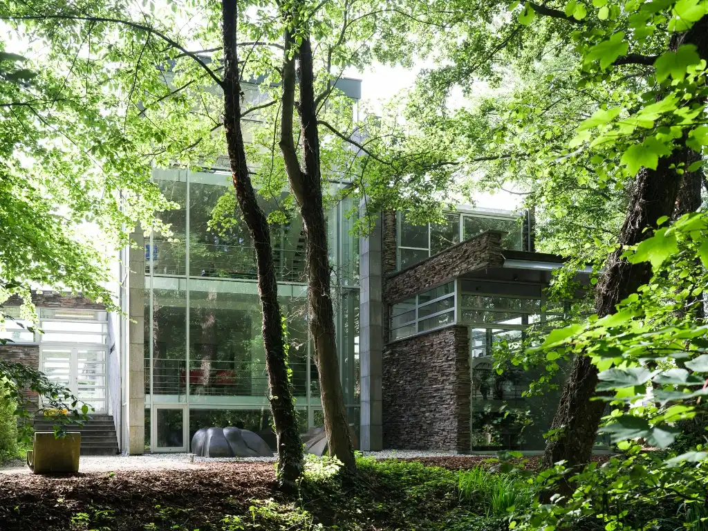 Vrijstaande architectenwoning (bvo 444 m²) op de grens met natuurpark Overmeers foto 16