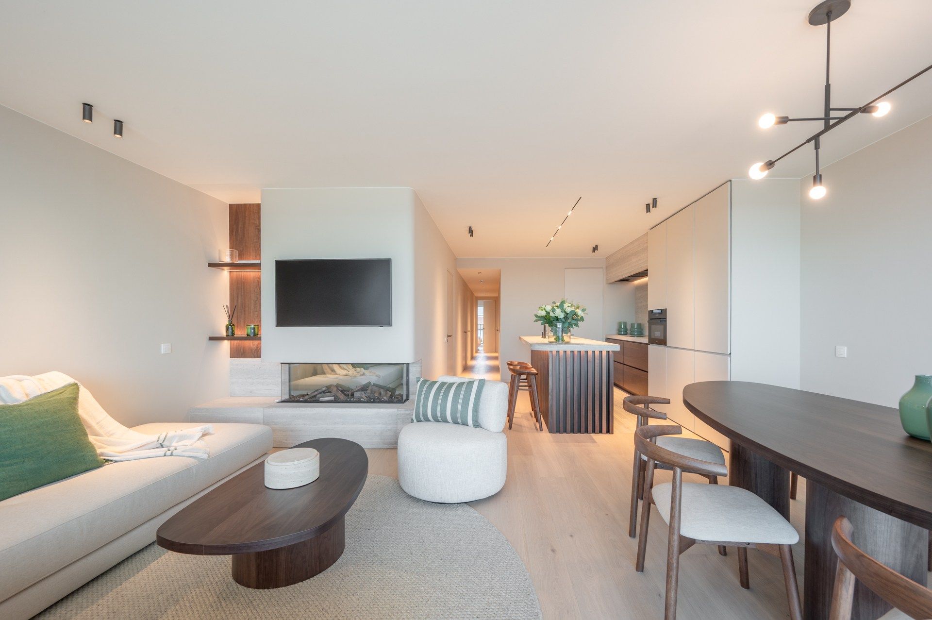 Luxueus afgewerkt nieuwbouwappartement met frontaal zeezicht, ruime terrassen, nabij het Albertplein.  foto 3