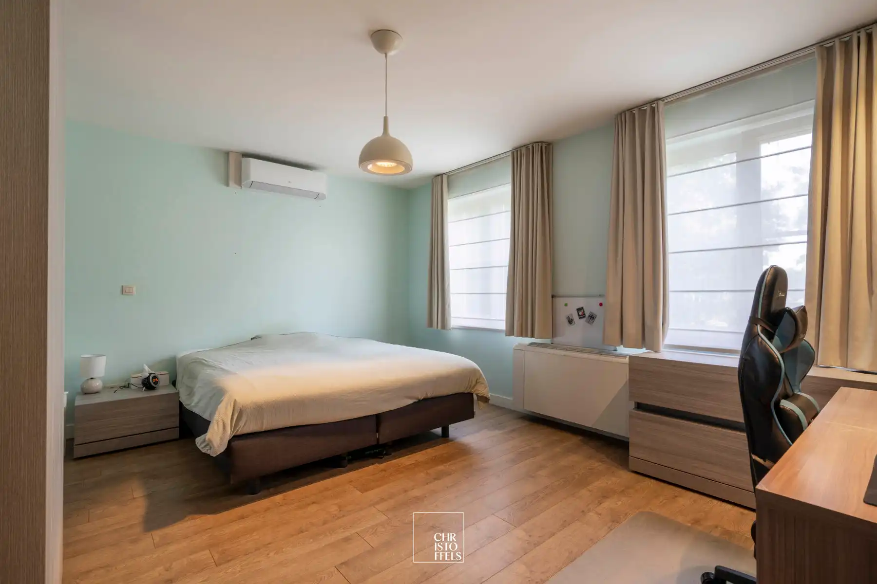 Exclusieve villa van 458m² met buitenzwembad op een perceel van 2.231m² foto 12