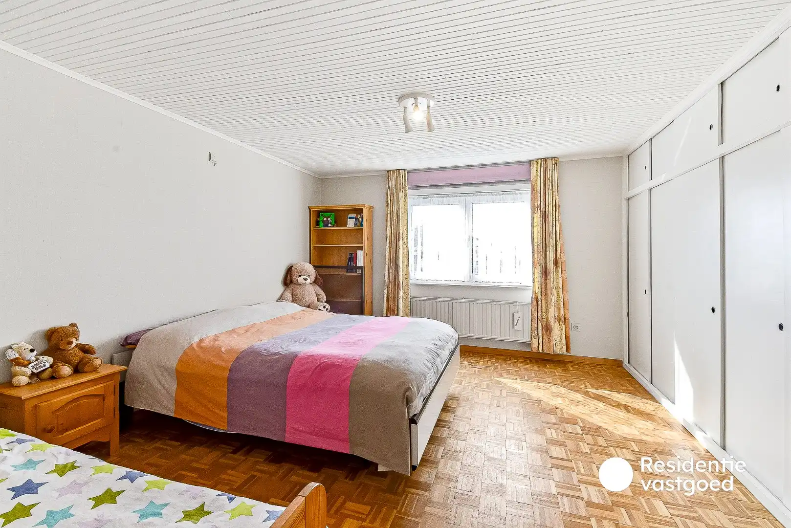 Ruime villa met 4 slaapkamers foto 16