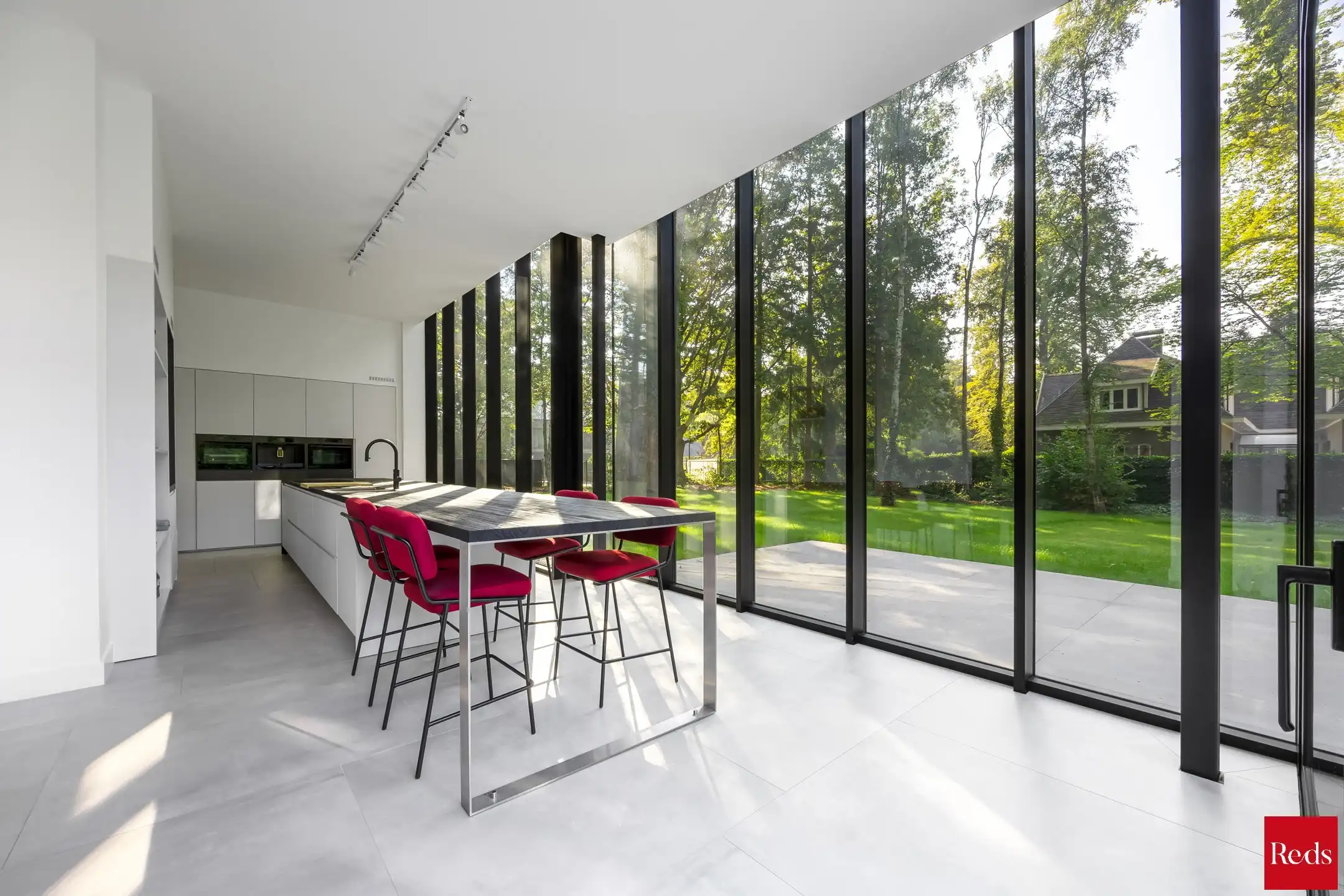 Luxe gerenoveerde villa (EPC A) op riant hoekperceel foto 17