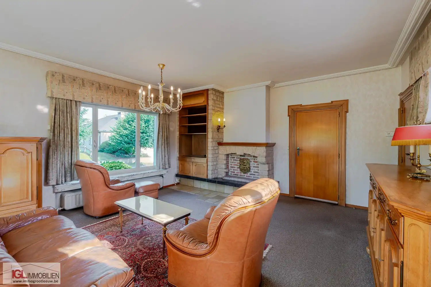 Villa te koop in hartje Sint-Pieters-Leeuw foto 4