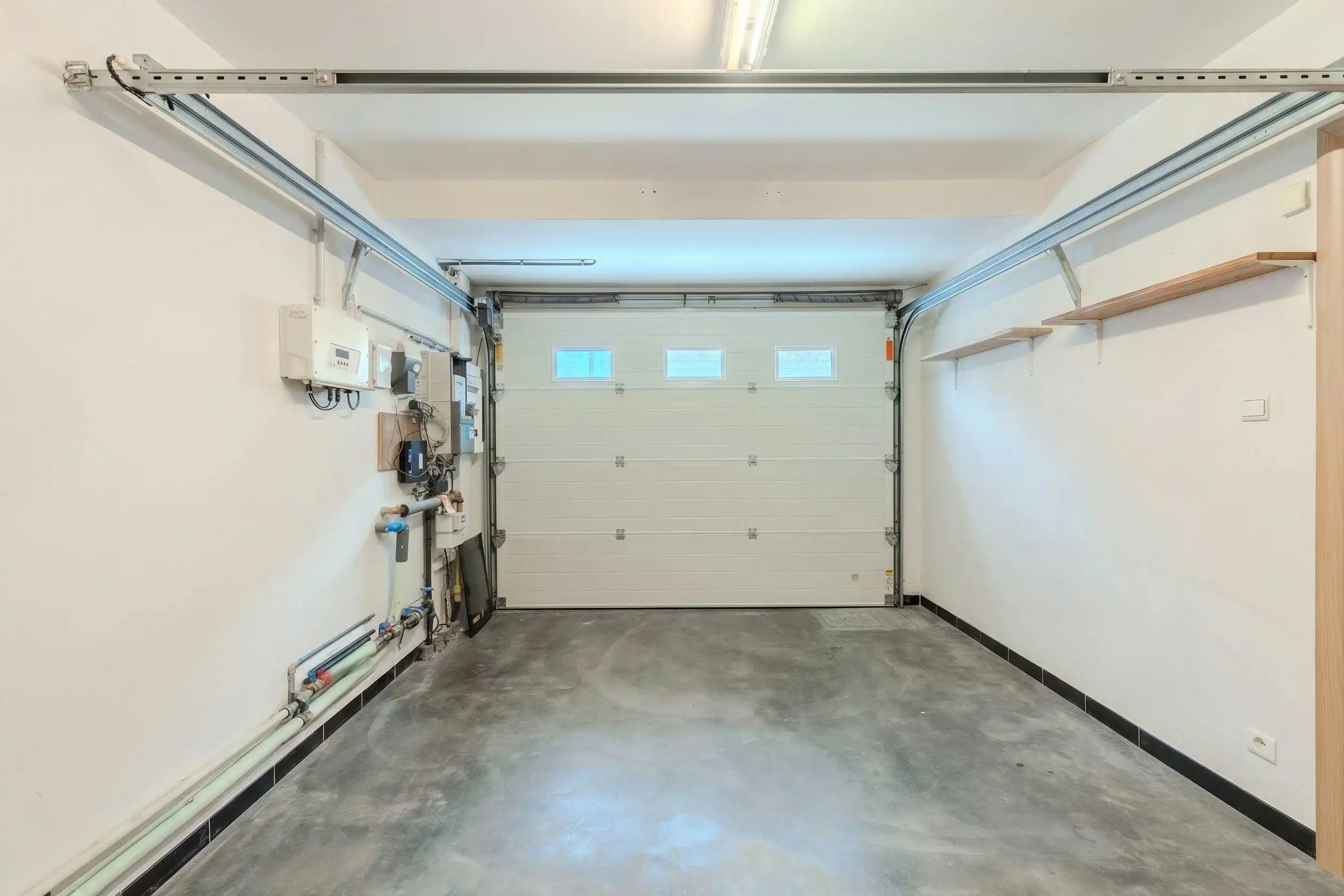 Bel-étage woning met 4 slaapkamers, garage en tuin!  foto 30