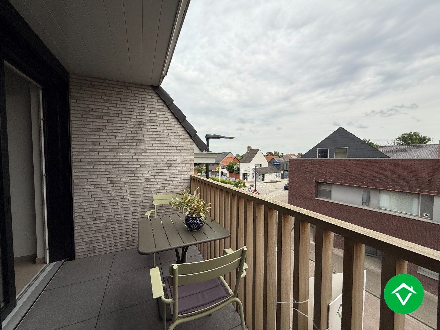 Nieuwbouwappartement met 3 slaapkamers, terras en autostaanplaats in hartje Gits foto 12