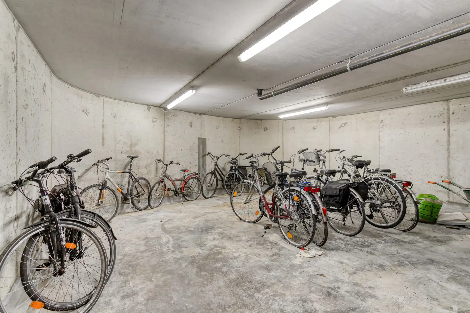 Luxe Duplex-appartement, 162 m² pure klasse in hartje Loppem foto 28