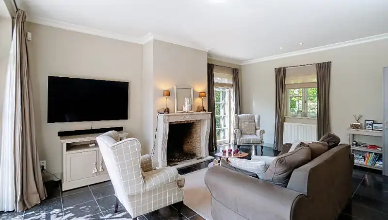 Exclusieve villa van 374m² op 16 are met openluchtzwembad foto 5