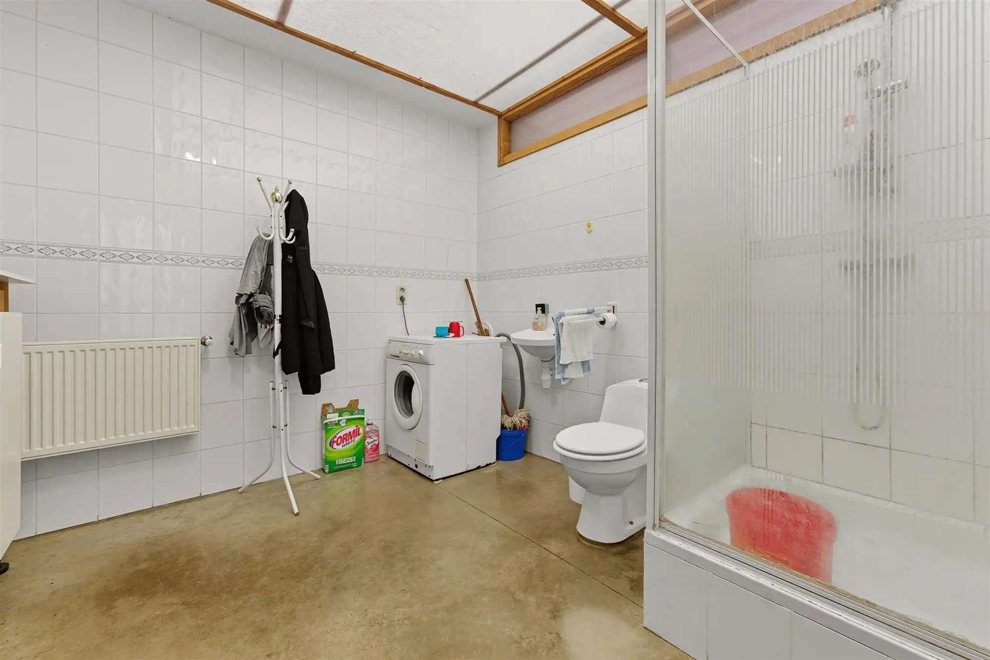 RUIM HANDELSPAND VAN 210M² MET OPEN FLEXIBELE INDELING IN KOERSEL CENTRUM foto 16