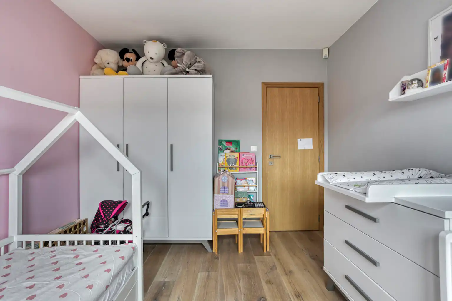 Perfect instapklaar 2-slaapkamerappartement met garage  foto 14