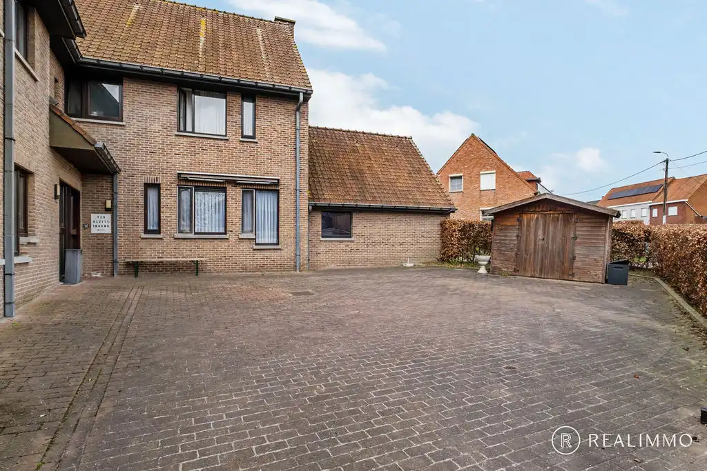 Commerciële ruimte te koop Otegemplaats 2 - 8550 Zwevegem