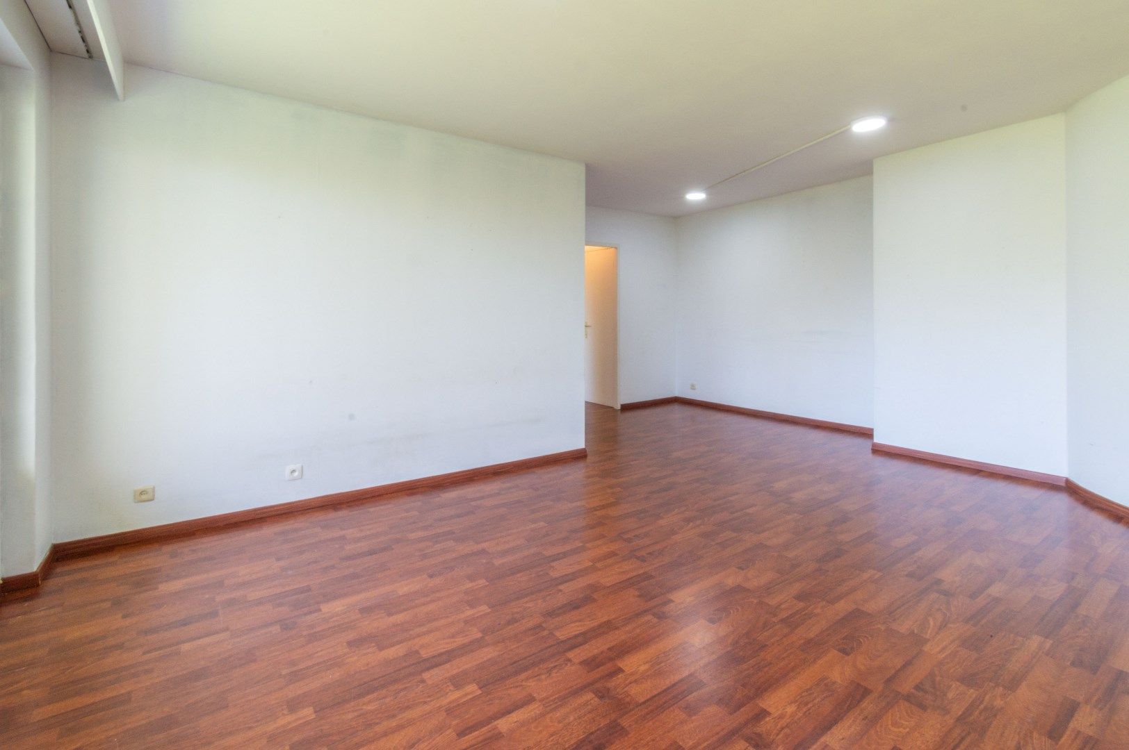 Een goed gelegen appartement te Anderlecht! foto 8