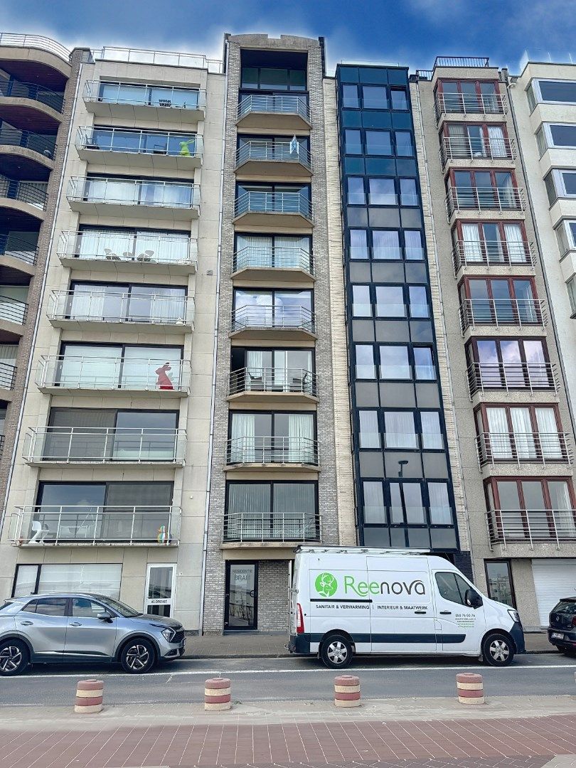 Centraal gelegen appartement met FRONTAAL ZEEZICHT foto 10