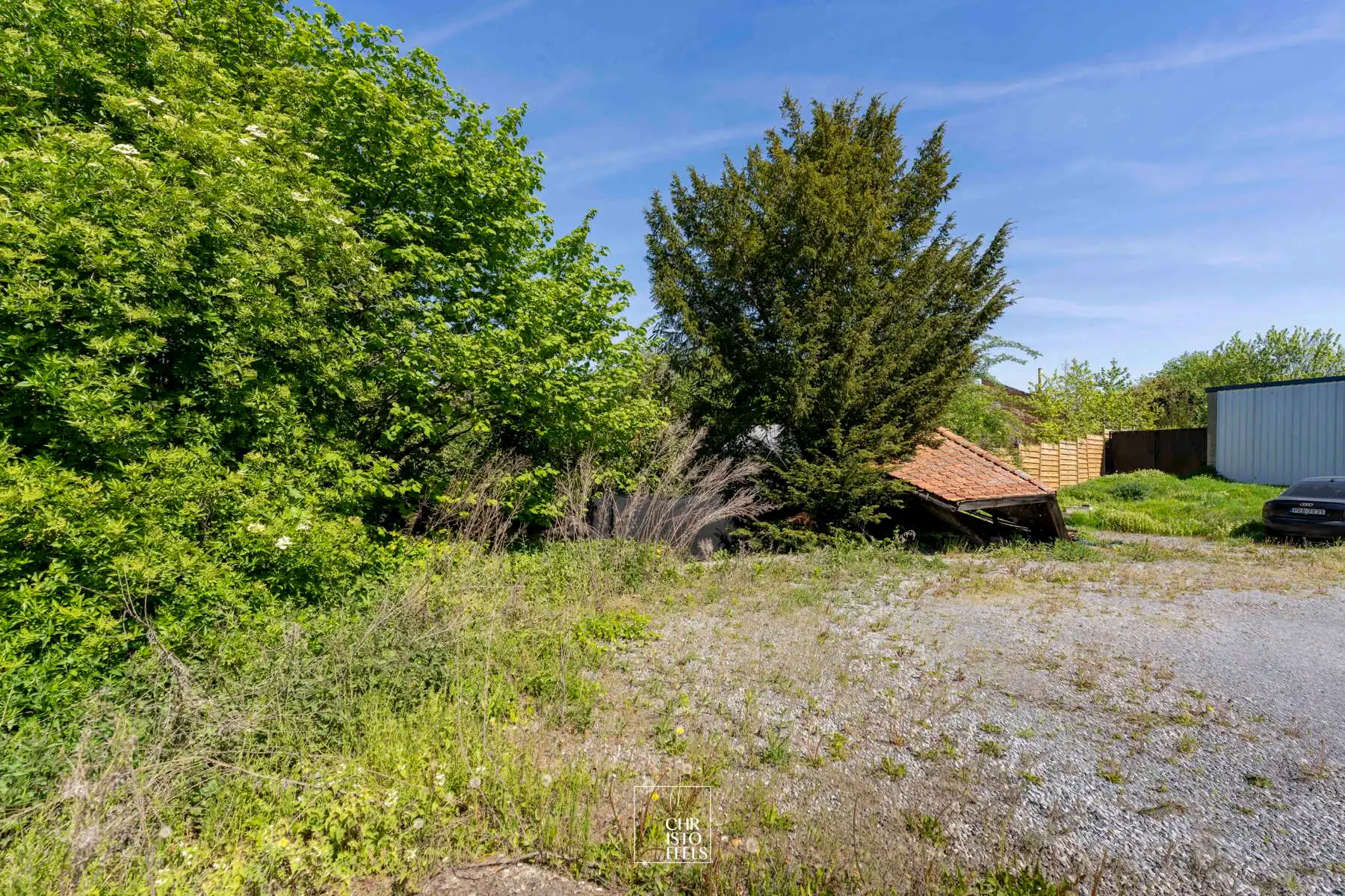 Te renoveren handelspand met bovenwoning, gelegen op een ideale locatie en met veel potentieel! foto 18