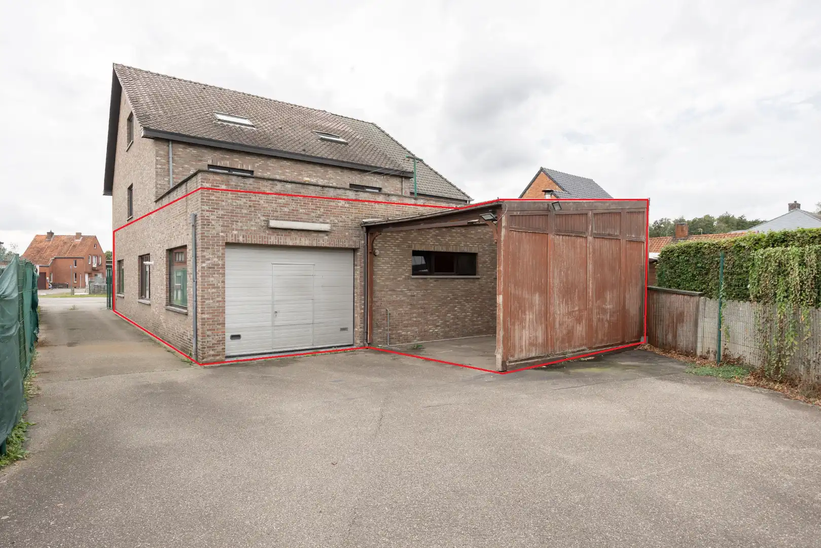 Ruim gelijkvloers appartement te koop! foto 13