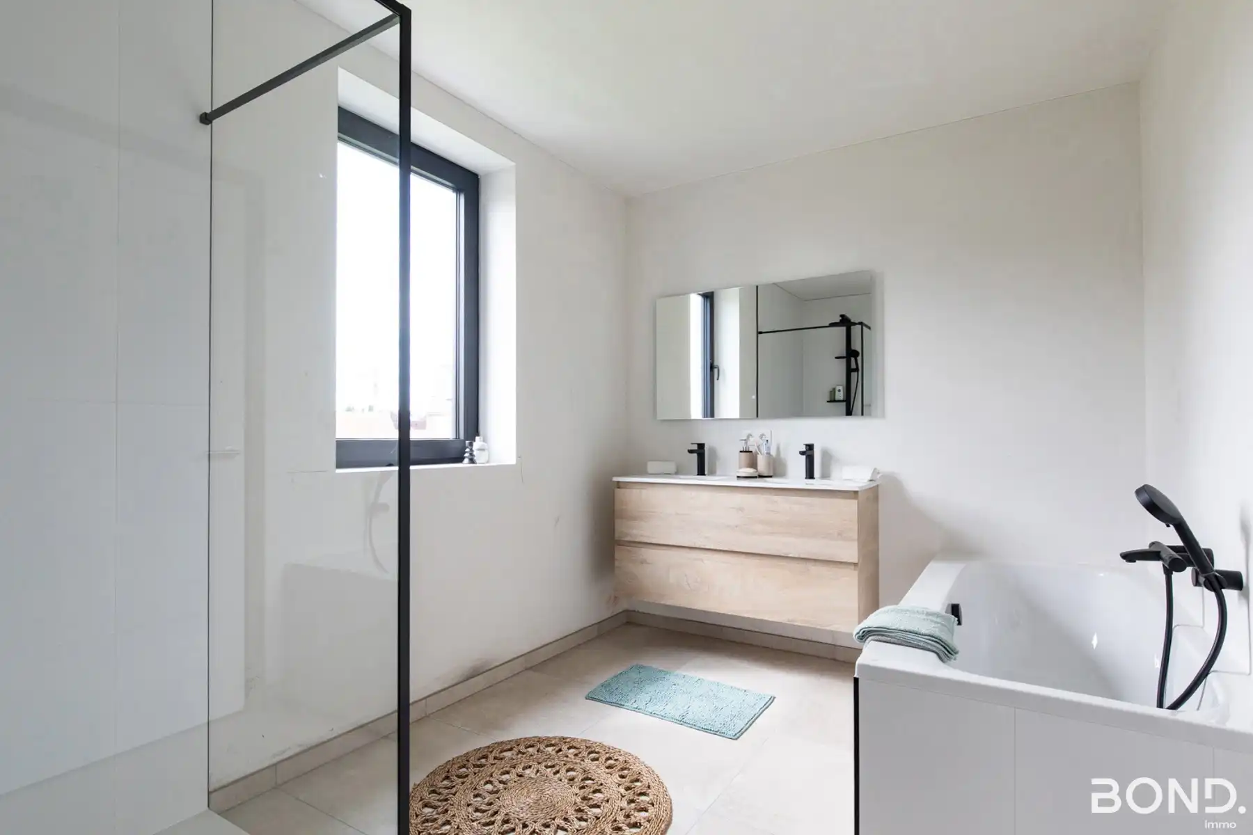 Instapklare nieuwbouwwoning op gunstige locatie!  foto 14