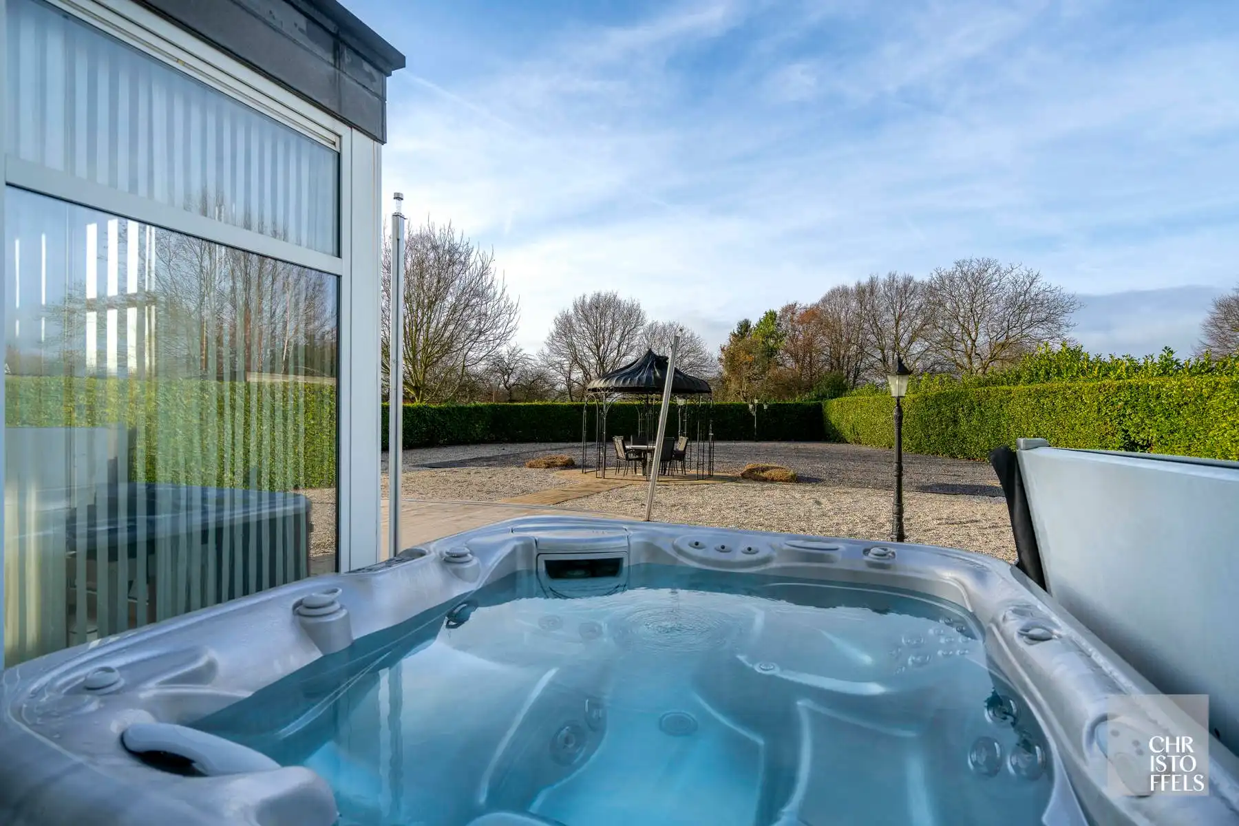 Tijdloze elegante villa met praktijkruimte (422 m²) op perceel van 1.672 m² foto 11