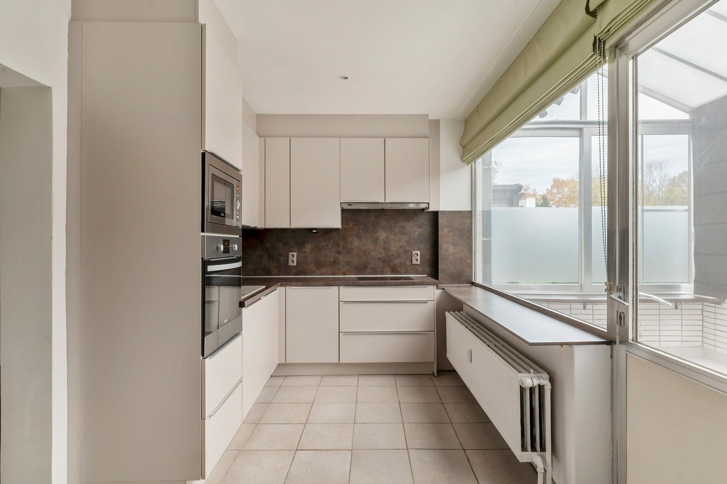 INSTAPKLAAR APP. I 2 SLPK I GARAGE foto 13