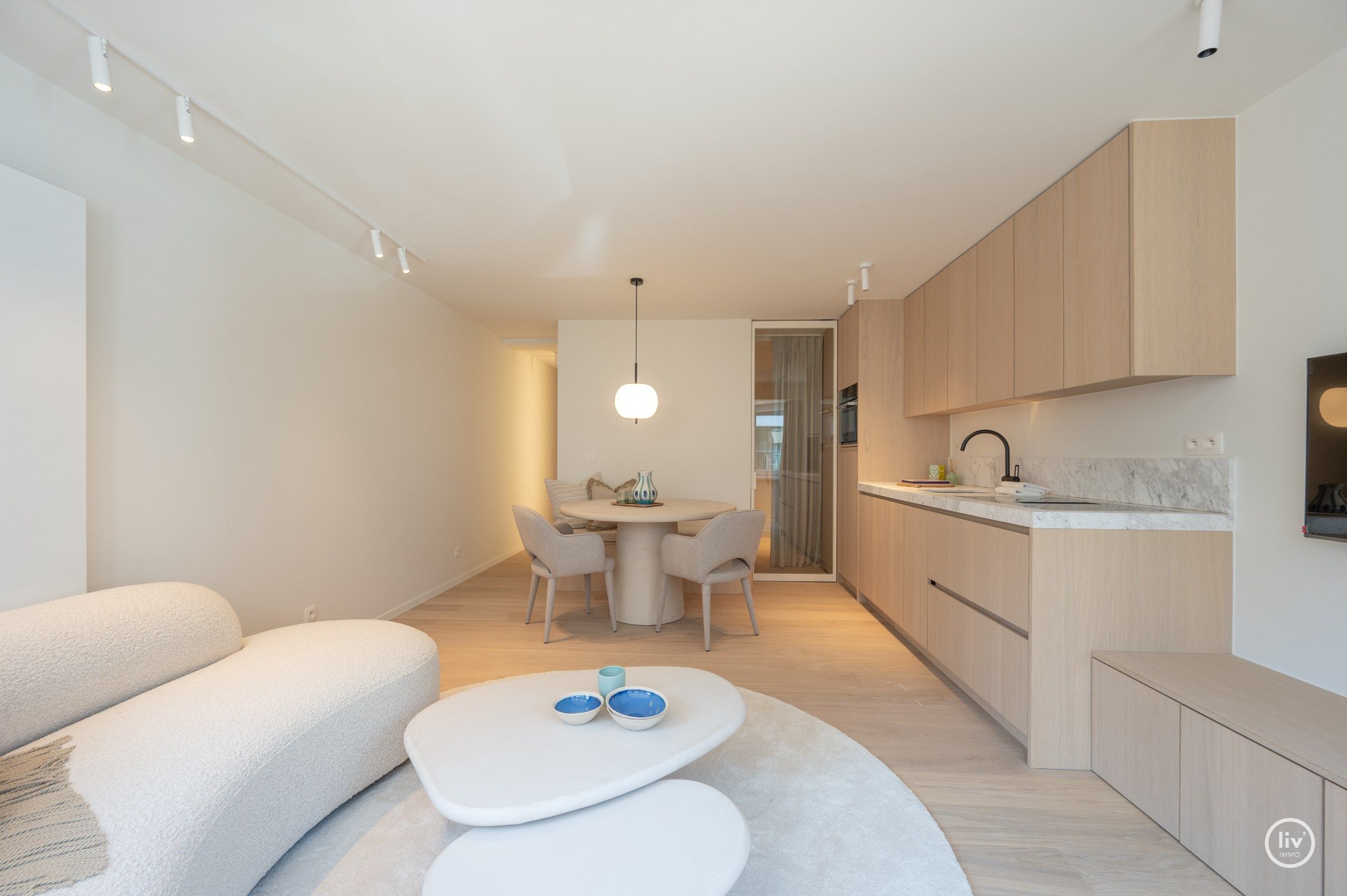 Gezellig gerenoveerd 2 slaapkamerappartement centraal gelegen op de Parmentierlaan te Knokke.  foto 11