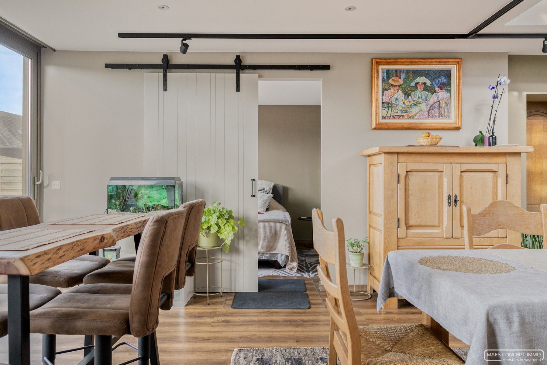 Gerenoveerde woning te koop te Vichte foto 6