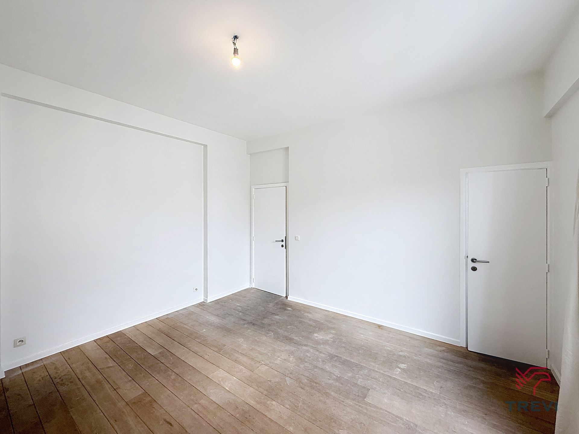 Opgeknapt appartement met 1 slaapkamer - Centrum Brussel foto 9