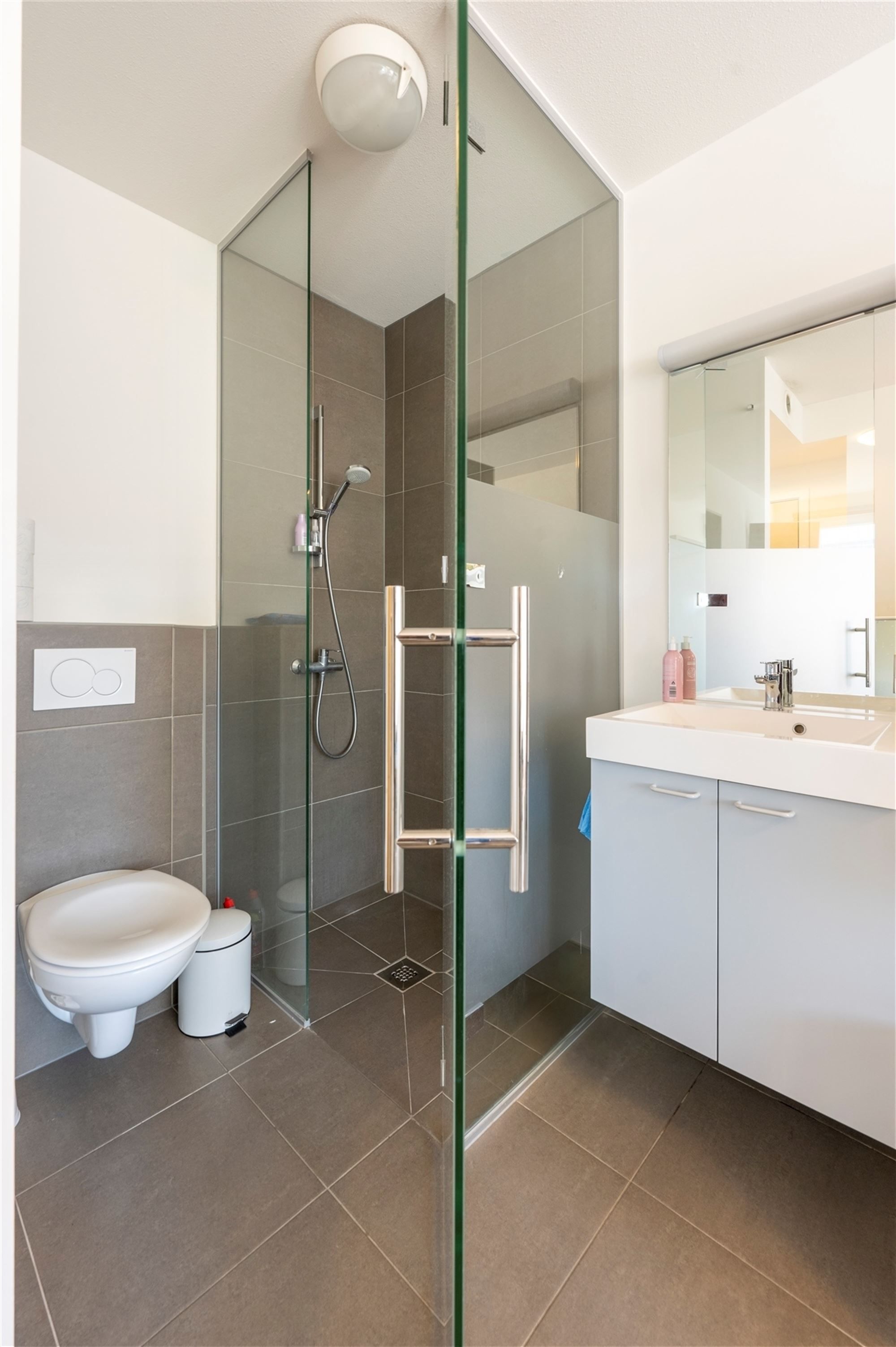 Moderne studentenkamer op toplocatie foto 4