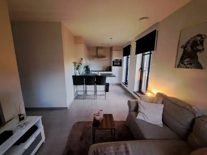 1 slaapkamer appartement met terras, garage en autostaanplaats. foto 6