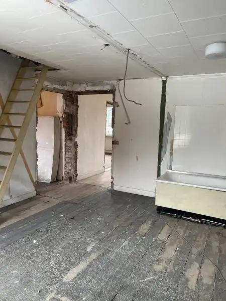 Handelspand in het hartje van Leopoldsburg. foto 6