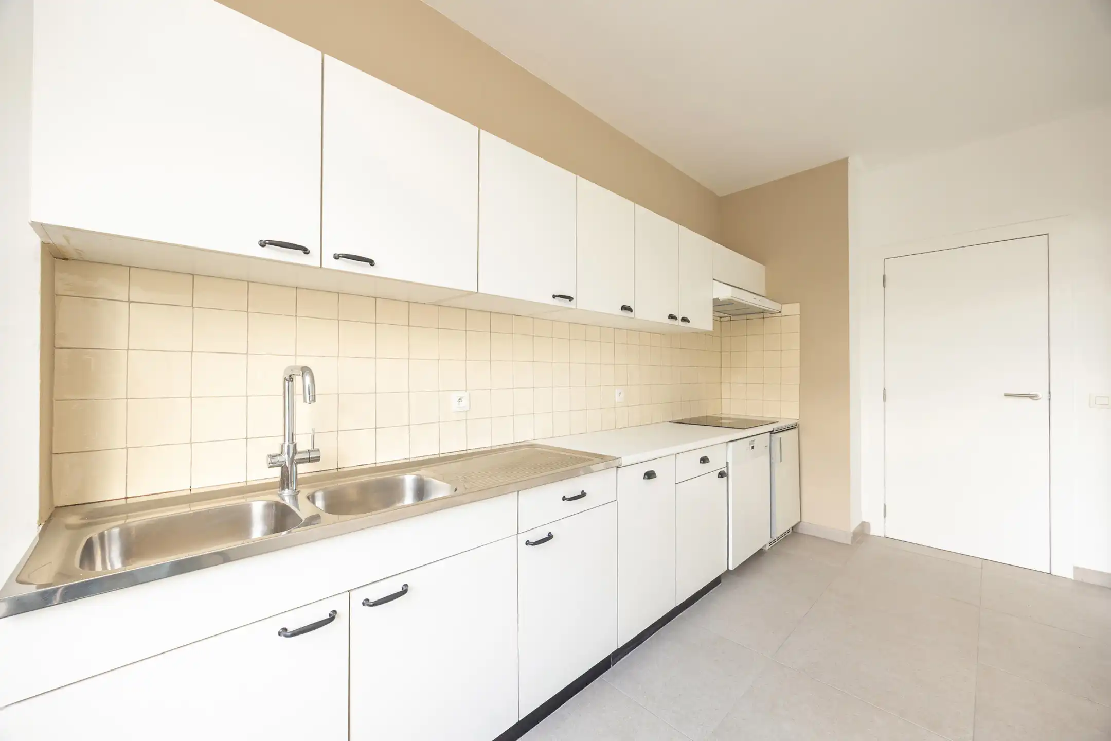 gelijkvloers appartement in het centrum van Wijnegem foto 9