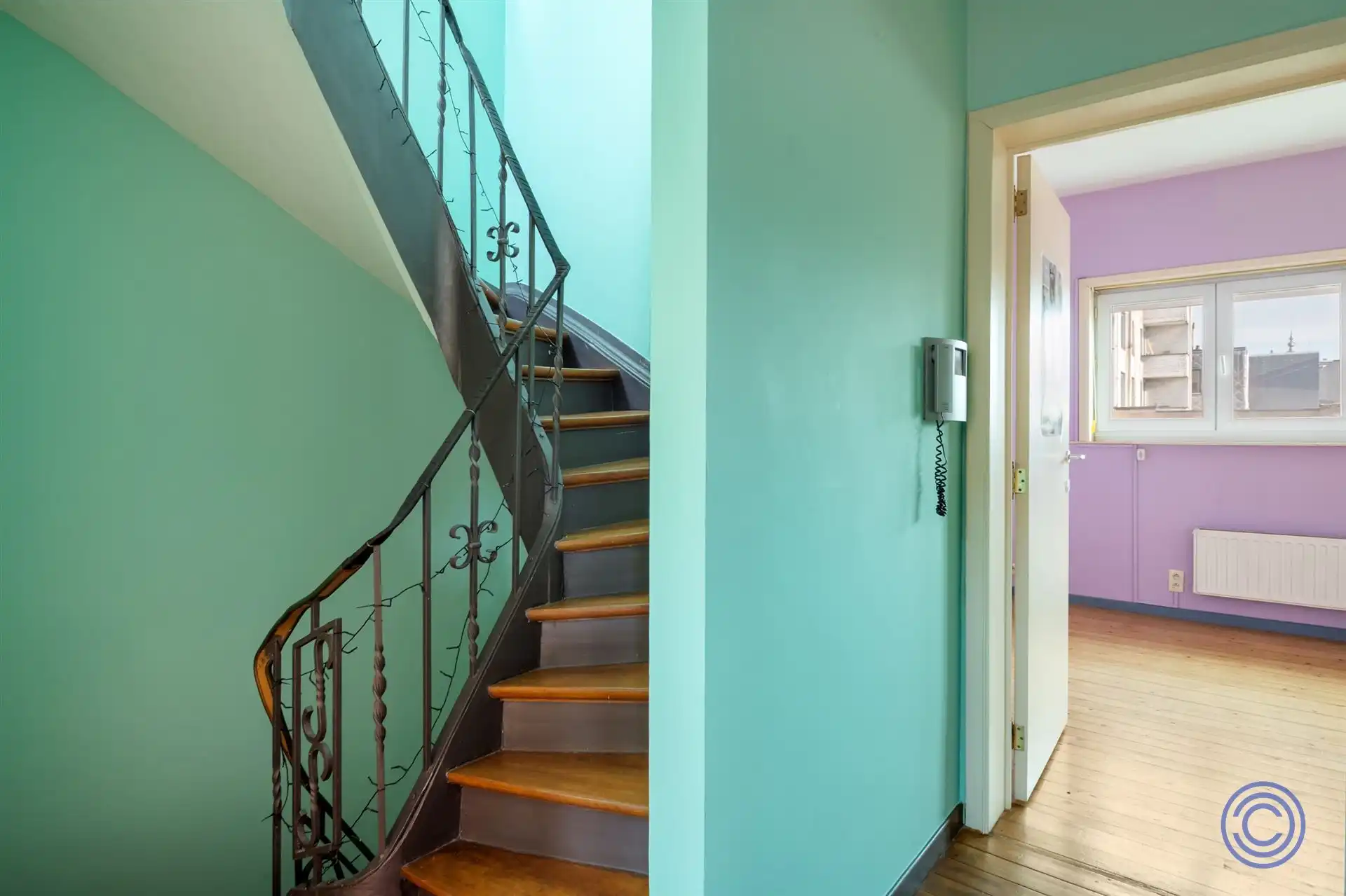 Gezellige, ruime gezinswoning met dakterras, middenin de stad! foto 5