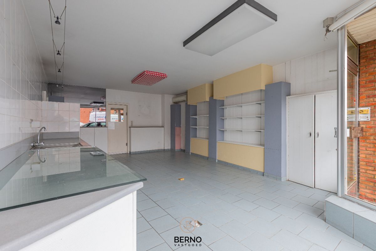 Woning met polyvalente benedenruimte foto 13