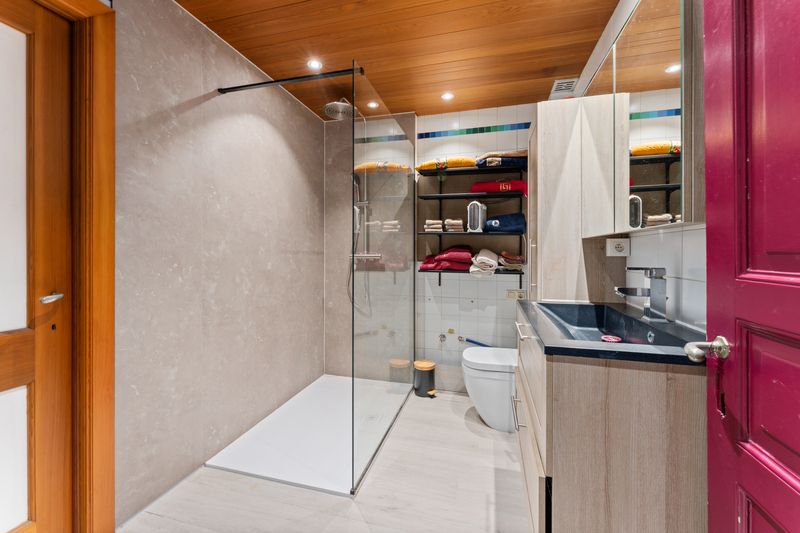 Centrum Izegem - Charmante woning/handelshuis met bijgebouw foto 12