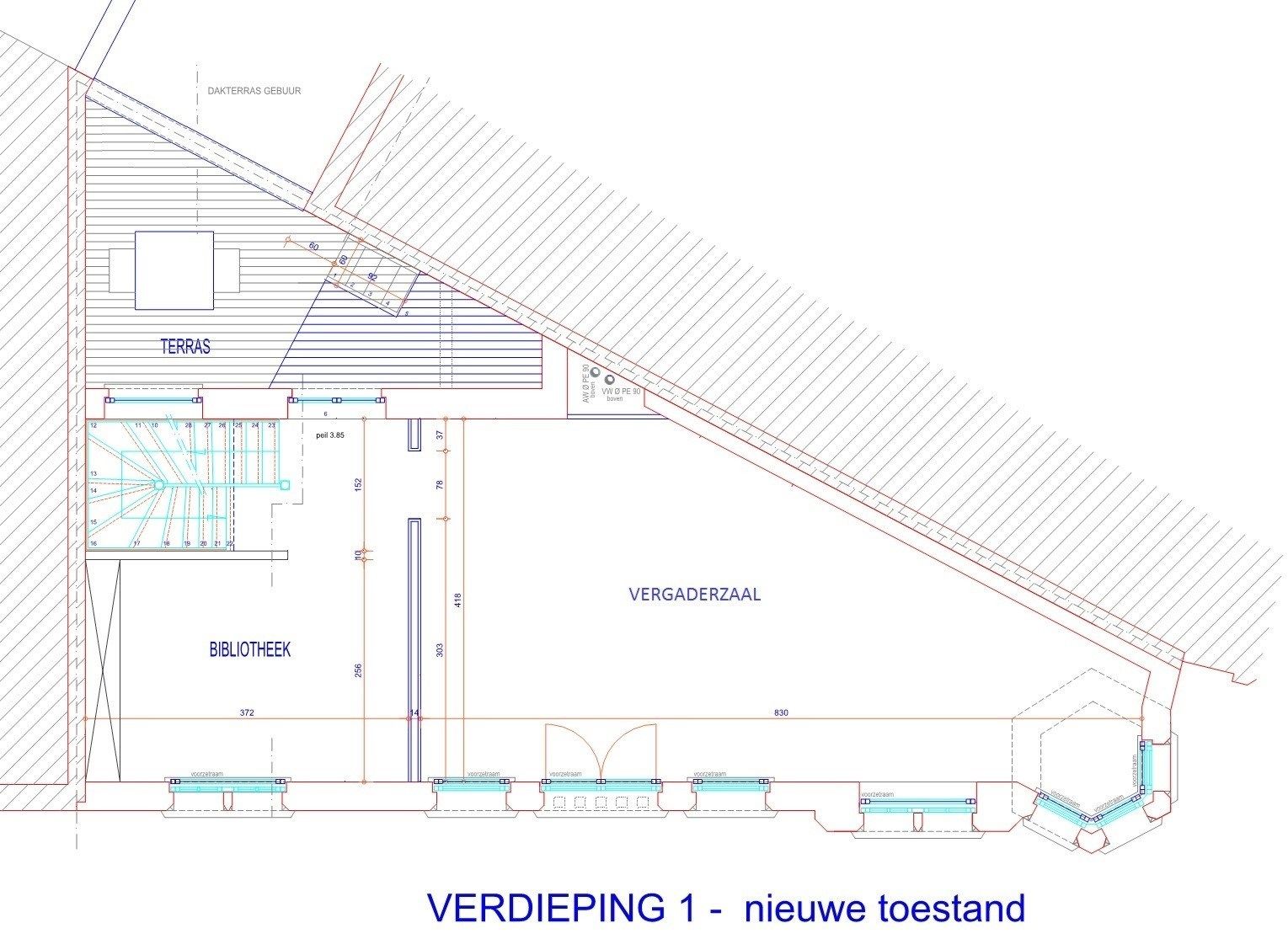 Kantoor gebouw of woonst in neo-gotische stijl met prachtige zichten op de Ezelpoort en het Stil Ende. foto 29