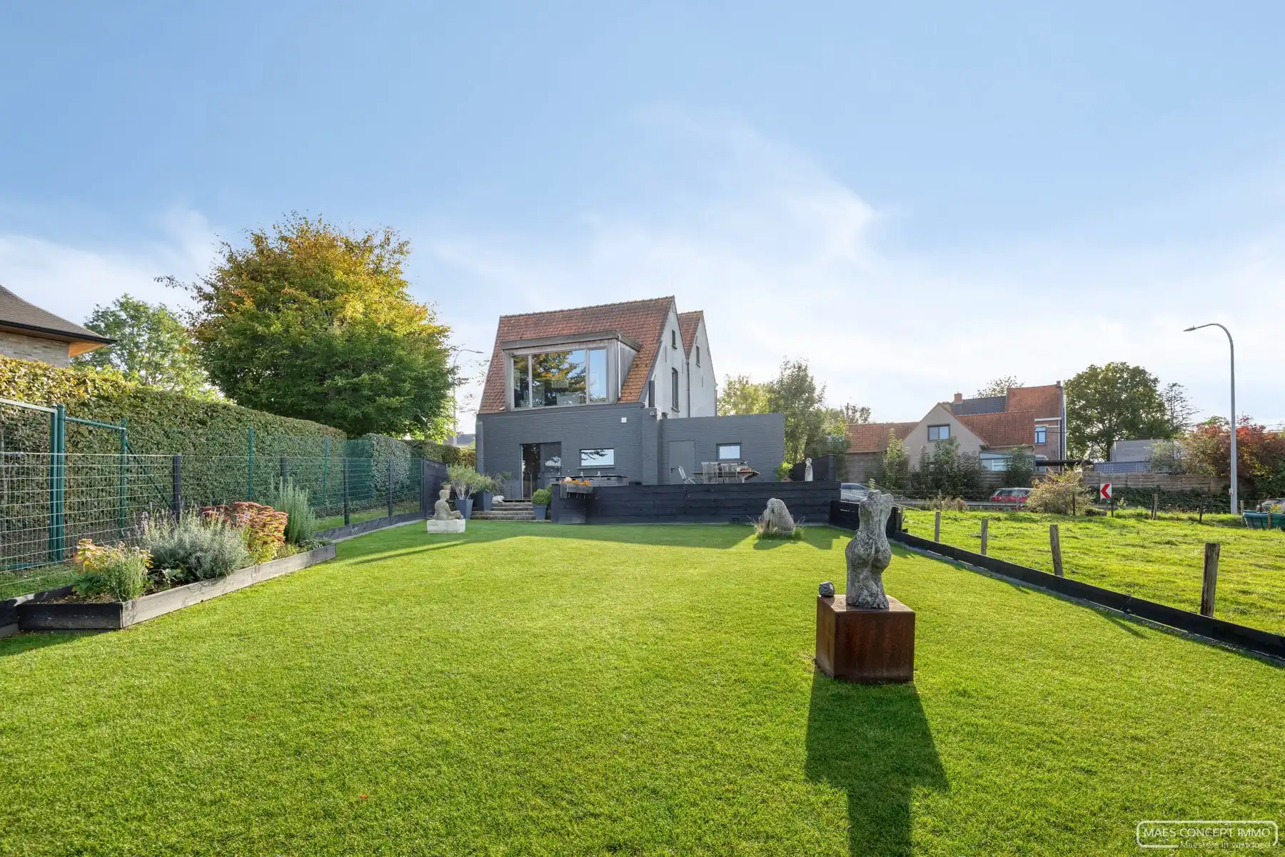 Ruim gezinshuis te koop in Oudenaarde met prachtig zicht en goede verbinding foto 15