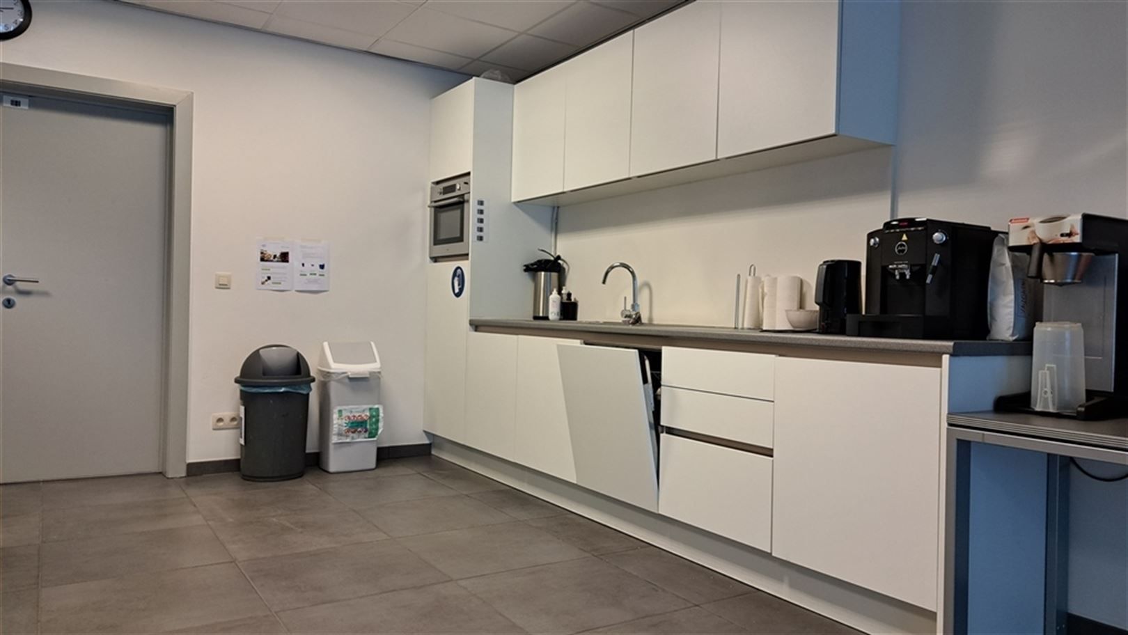 Magazijn op toplocatie I.Z. Aalst Zuid foto 19