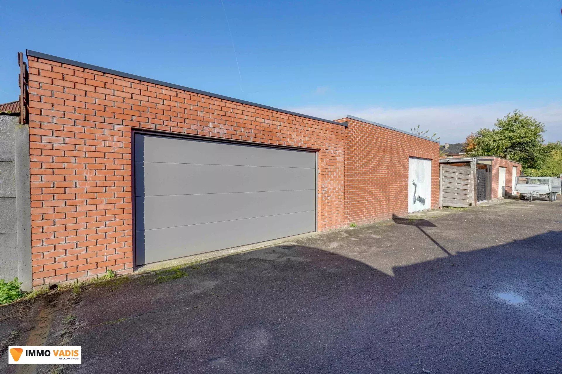 Woning met drie slaapkamers en dubbele garage foto 15